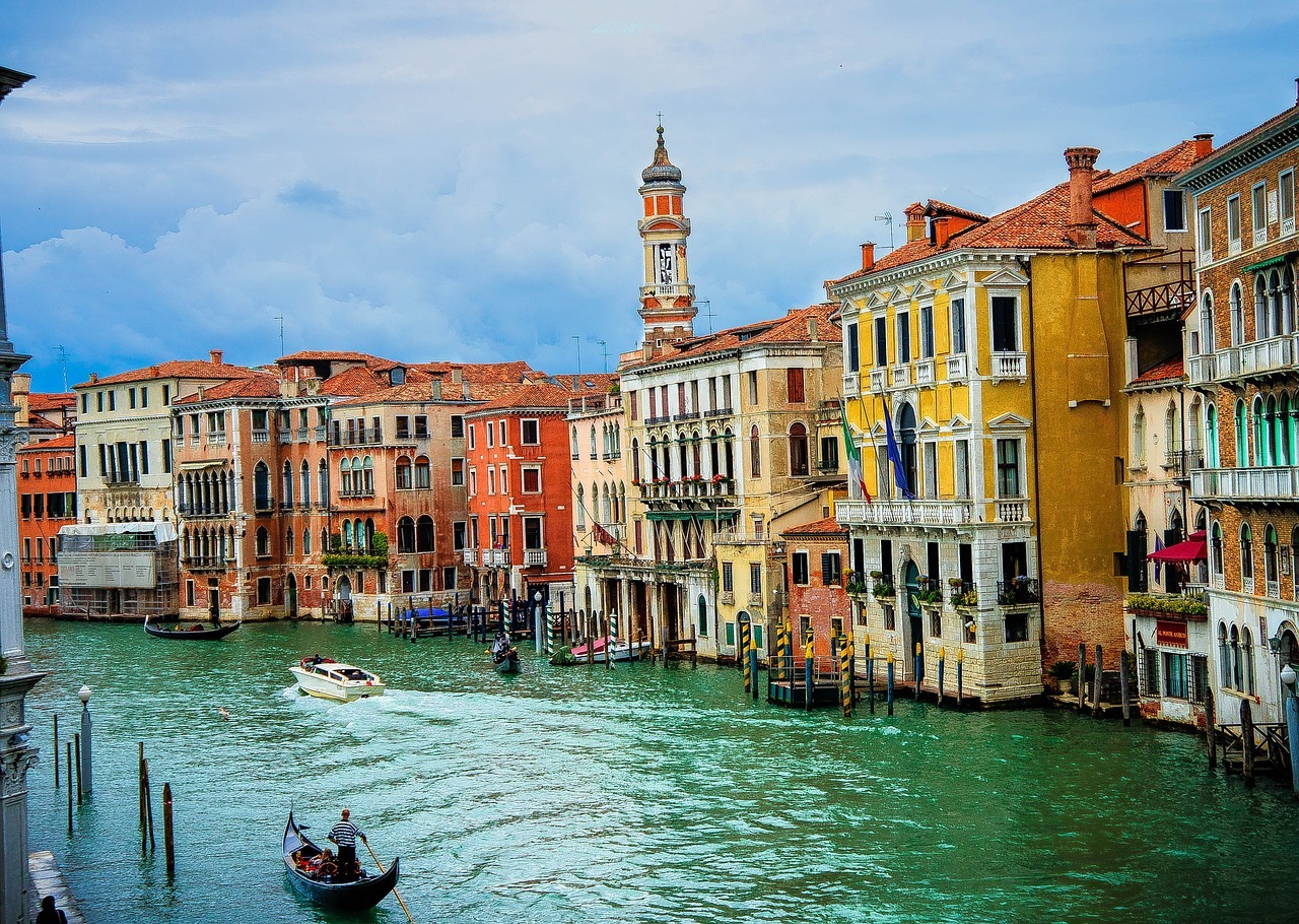 venice, italy, gondola-341468.jpg