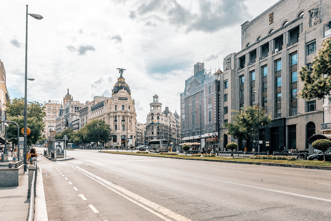 madrid, city, road-3952068.jpg